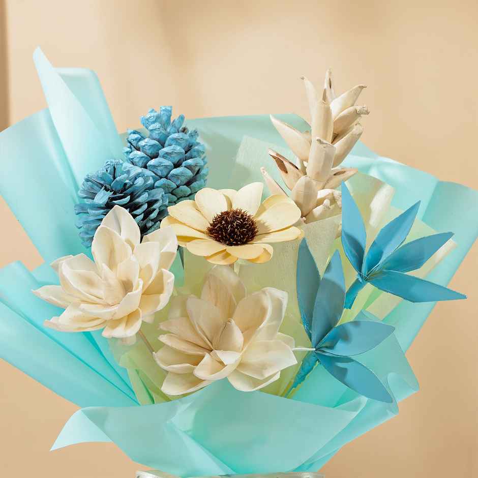 Cool Blue Dried Floral Bouquet | IGP