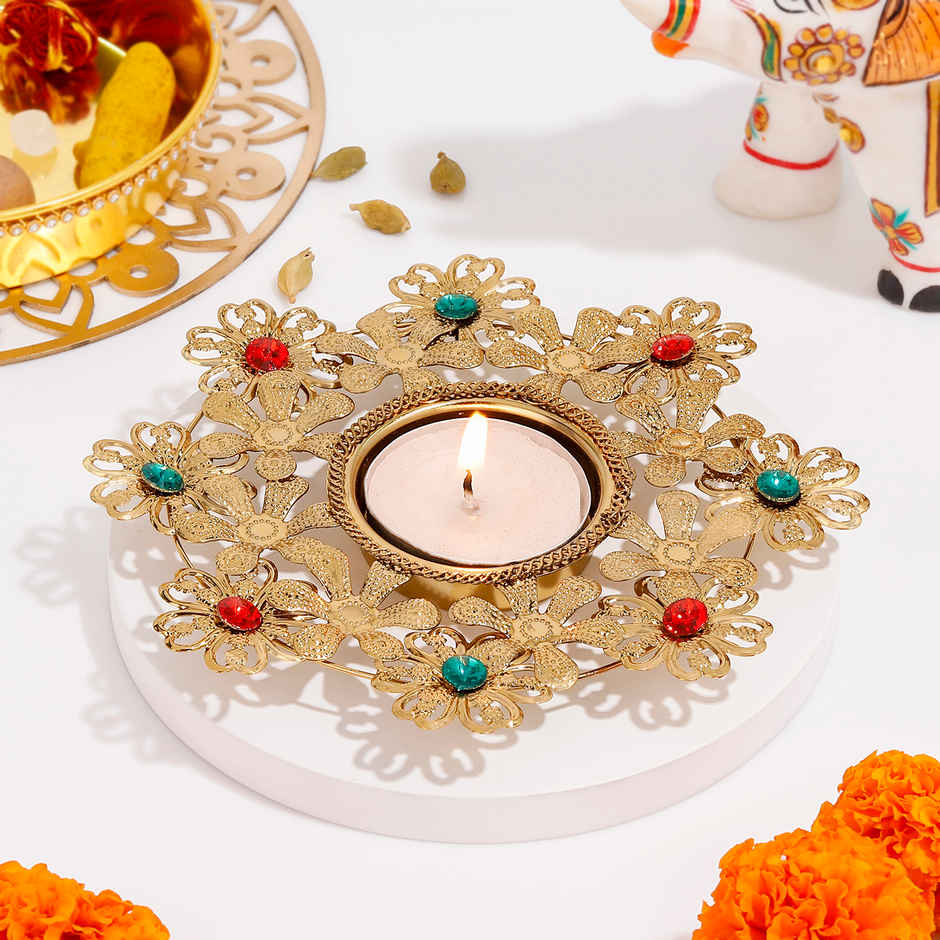 Tealight Holder | Flower Design | Metal | Gold | IGP