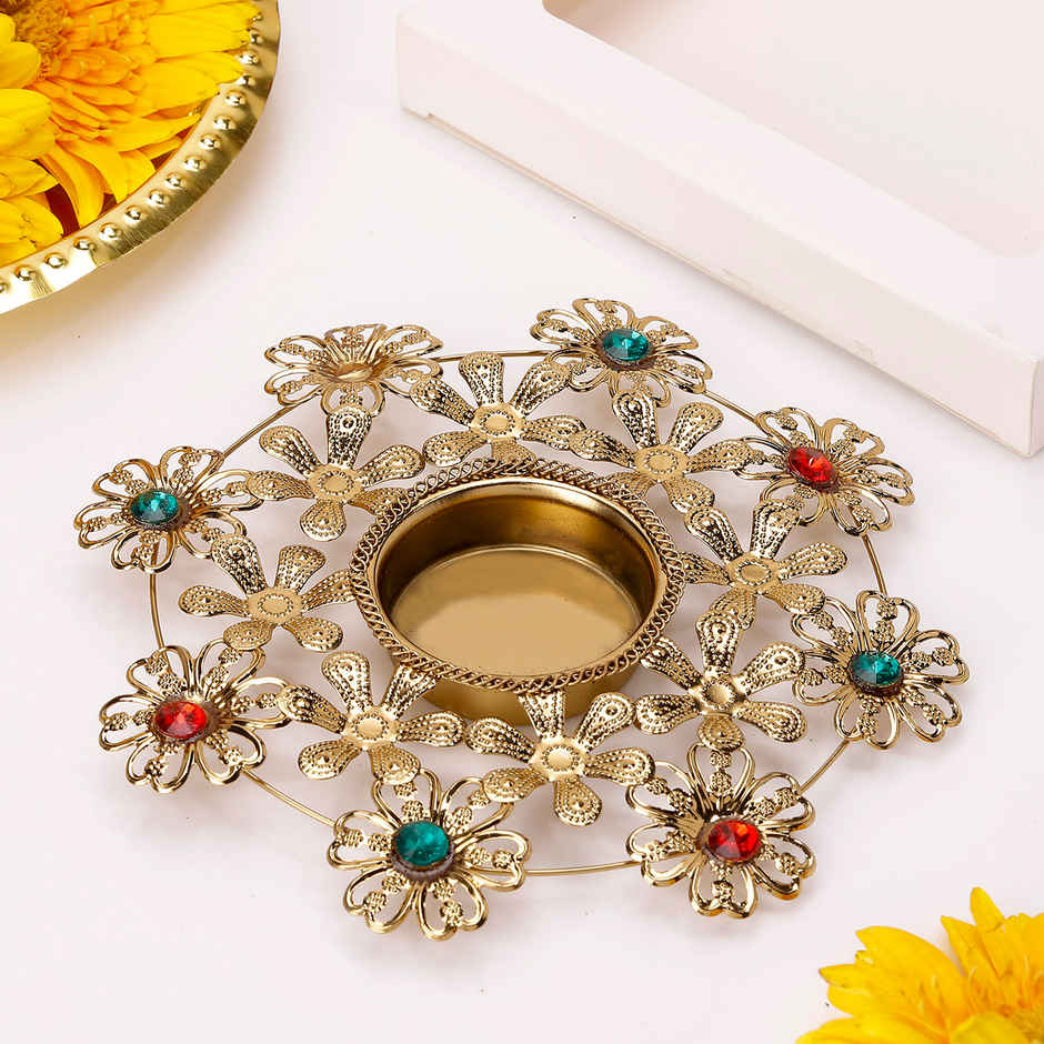 Tealight Holder | Flower Design | Metal | Gold | IGP