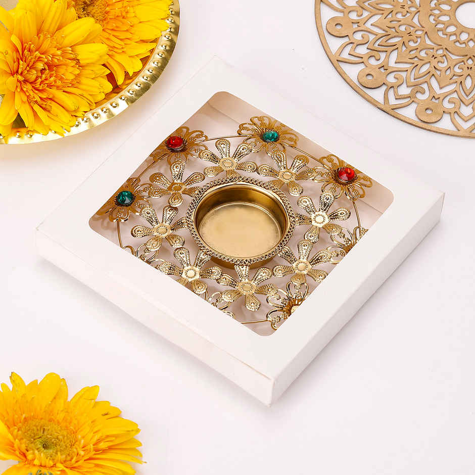 Tealight Holder | Flower Design | Metal | Gold | IGP