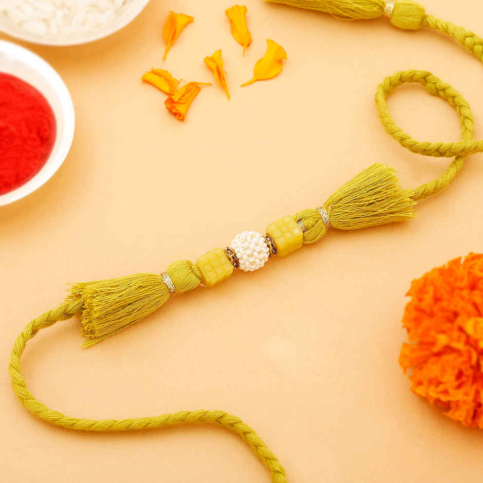 IGP Single Rakhi - Simple and Elegant