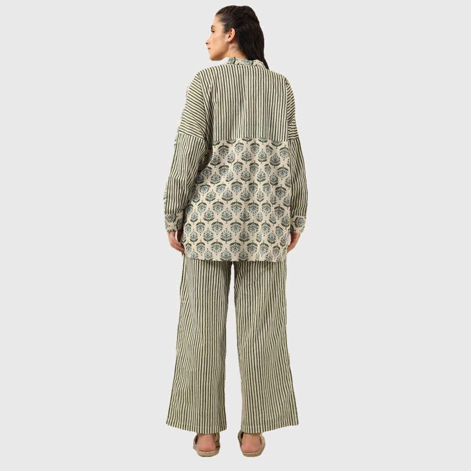 Sanskrutihomes Green Ethnic Motifs Printed Shirt Collar Pure Cotton Night Suit | S