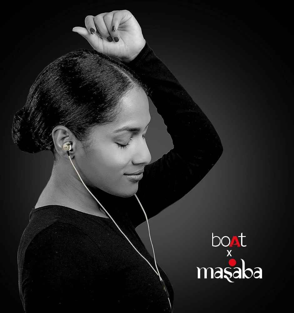 boAt Bassheads 172 Wired Earphones with Super Extra Bass, In-Line Remote & Mic (Active Black)