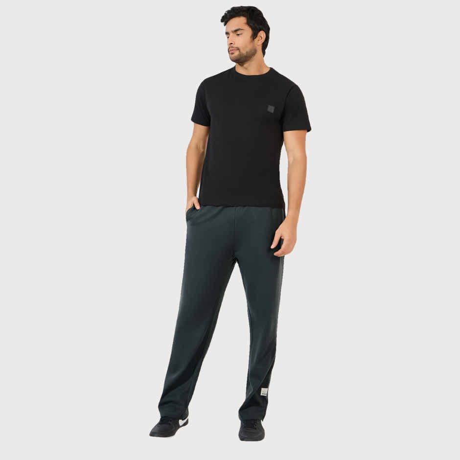 Styli Men's Oversized Joggers | Badge Detail, Interlock Fabric & Contrast Drawcord | Charcoal - XL
