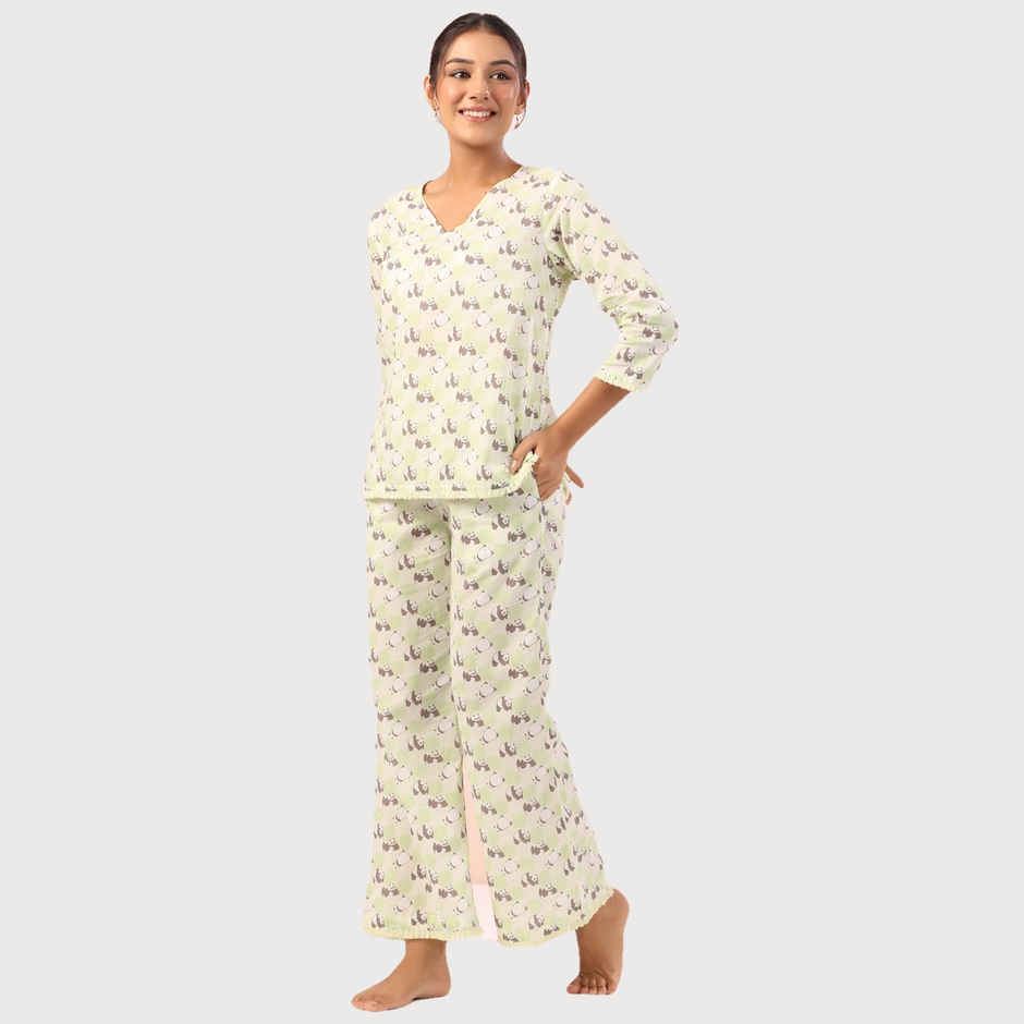 Sanskrutihomes Women Printed Pure Cotton Green Night Suit SE-NSP-606 | M