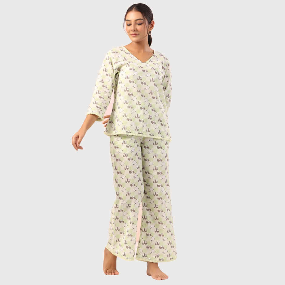 Sanskrutihomes Women Printed Pure Cotton Green Night Suit SE-NSP-606 | M