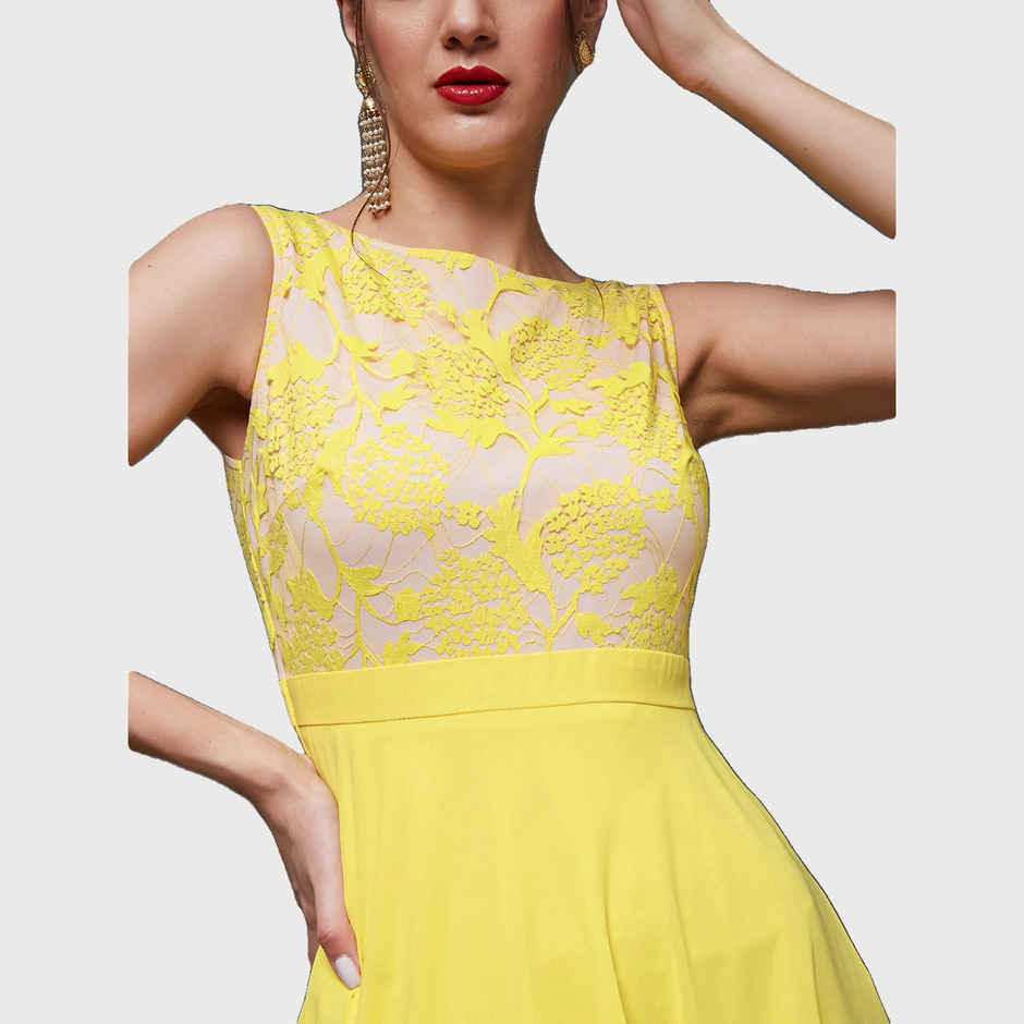 Miss Chase Just My Imagination Maxi Dress | Light Yellow | XL