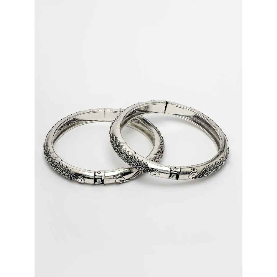 NVR Women's Set of 2 Silver-toned German Silver Peacock Design Oxidised Kada Bangle | NVR2478