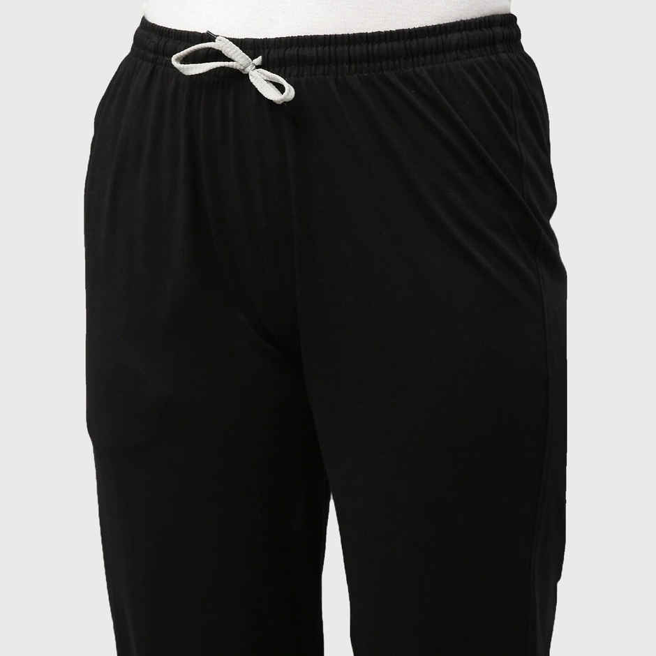 Kryptic Women's Pure Cotton Solid Capri | Black - L