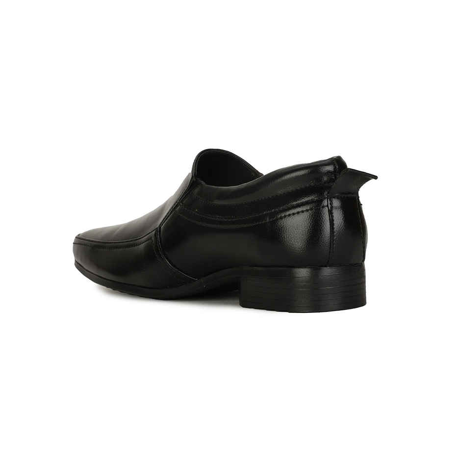 Bata Men's Ceaser Fk E 23 Slip-On Formal Shoes | Black - UK 8