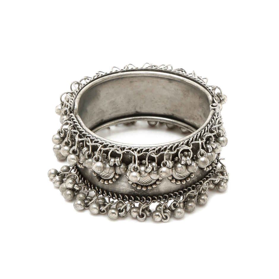 Youbella Celebrity Inspired Cuff Bracelet Bangle For Women And Girls(Ybbn - 92125)