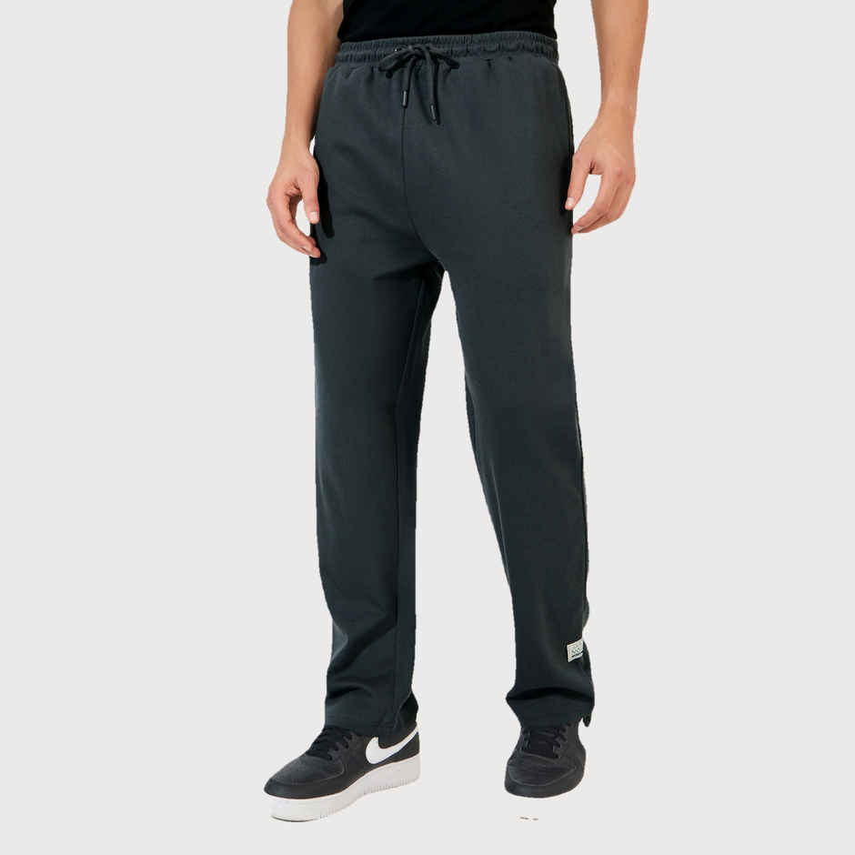 Styli Men's Oversized Joggers | Badge Detail, Interlock Fabric & Contrast Drawcord | Charcoal - XL