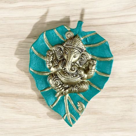 Satvik Leaf Ganesh - Big (Green)