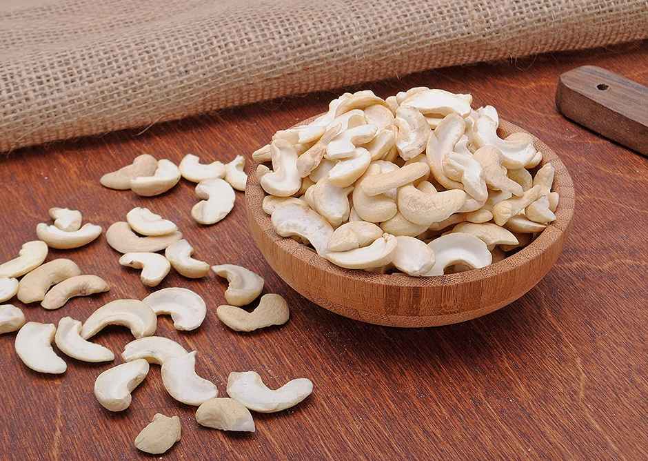 Popular Essentials Cashew Split