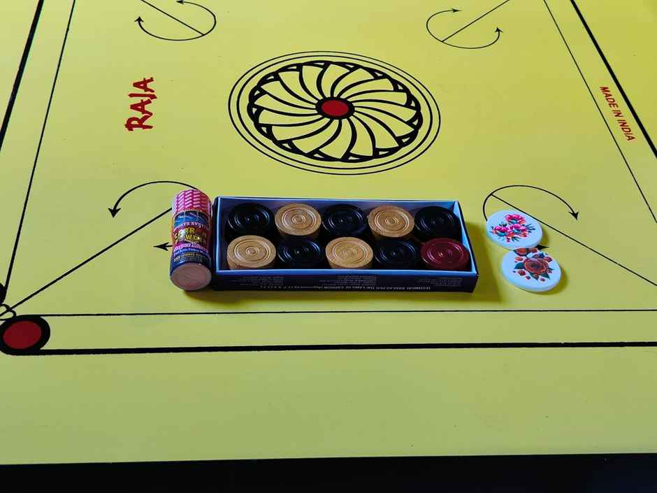 Classic Carrom Board 30 x 30 Inch | Only board included