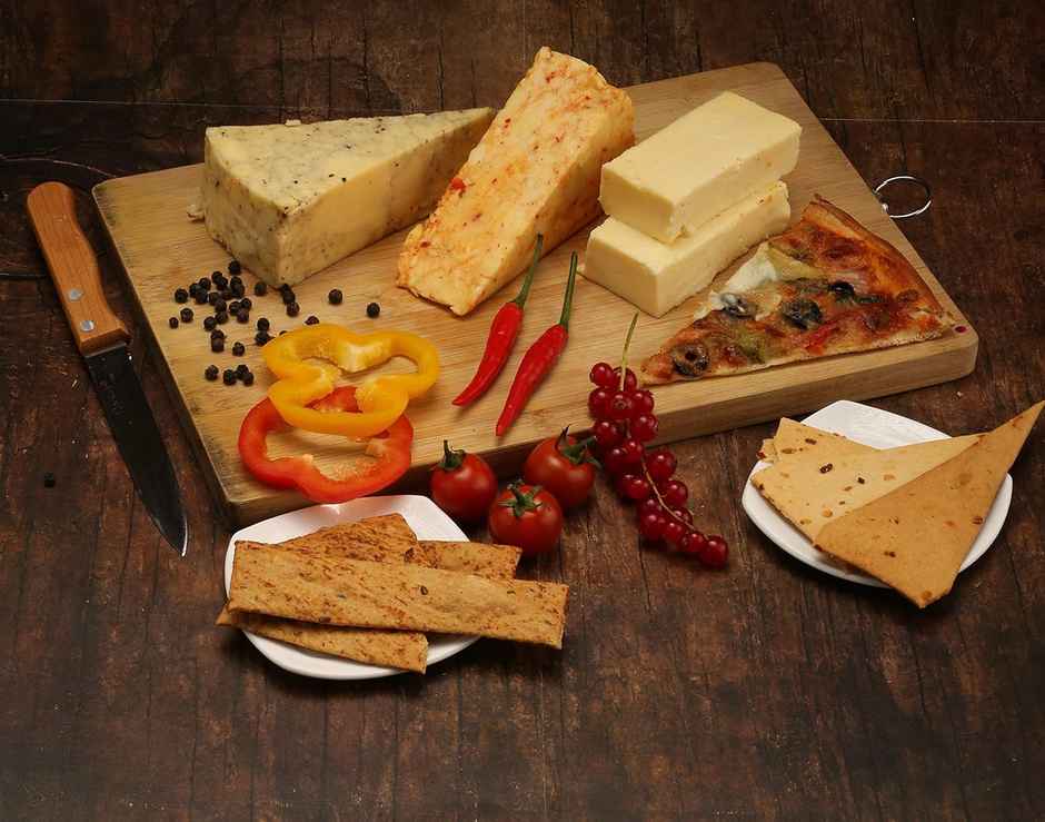 Akshayakalpa Organic Artisanal Mild Cheddar Cheese 200 Gms