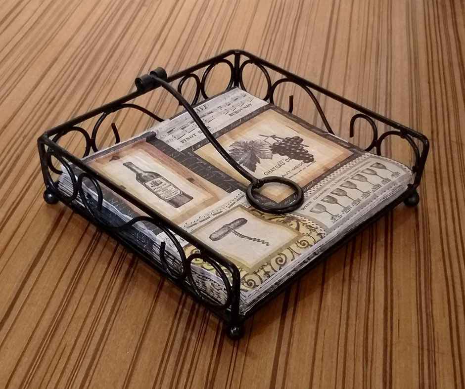 Perpetual Metal Napkin Holder Ring Design