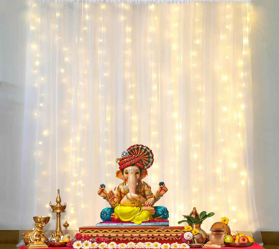 Festive Party Decoration Kit | 2 Curtains, LED, Hangers & Ribbon | Party Propz