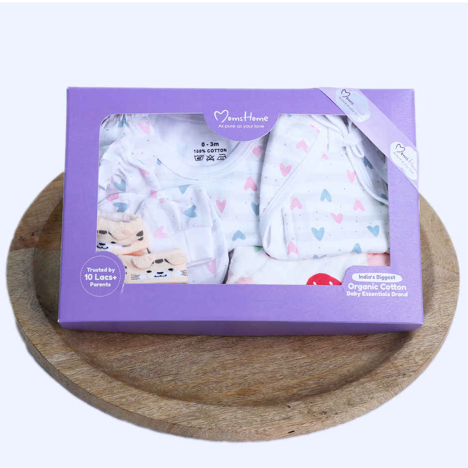 Moms Home Organic Cotton Baby Gift Set Gift | Combo 7 Items | 0-3 Months | Little Heart