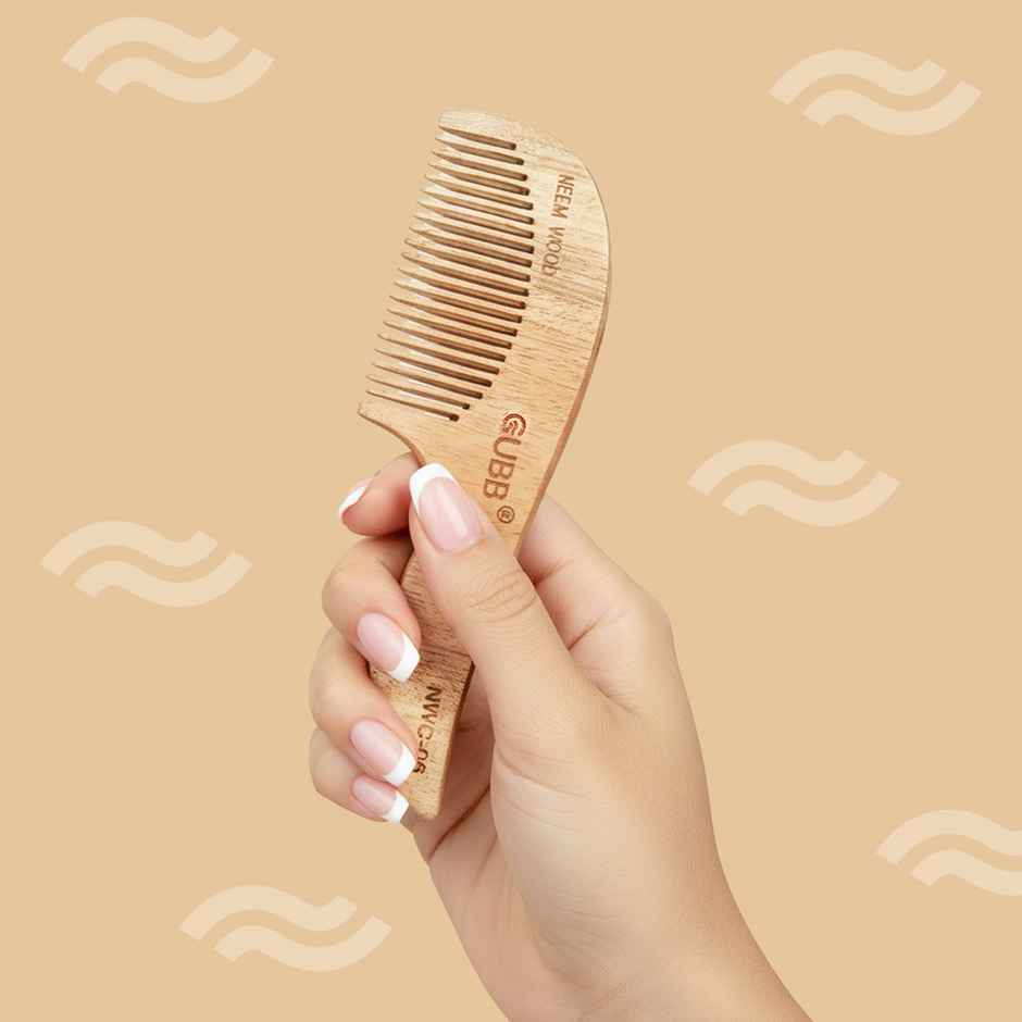 GUBB Small Handle Neem Wood Comb