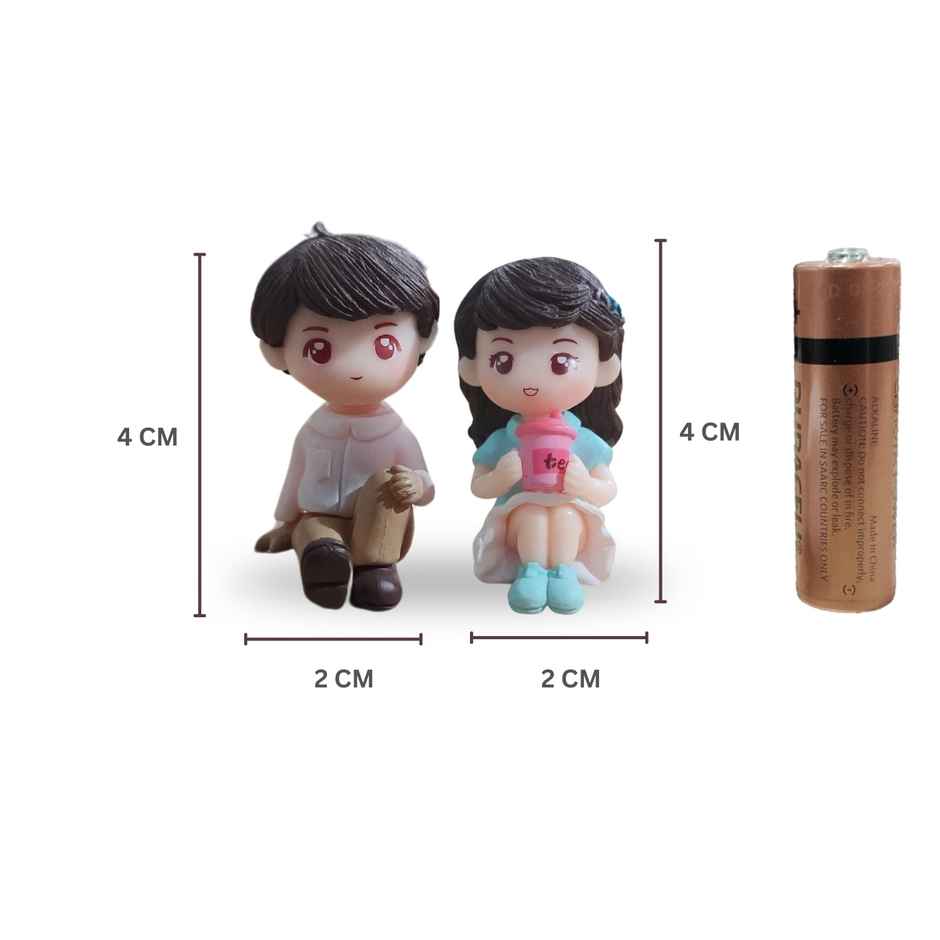 Go Hooked Couple Figurines - Dolls Sitting | Romantic Couple Figurines - Home Decor Gifts
