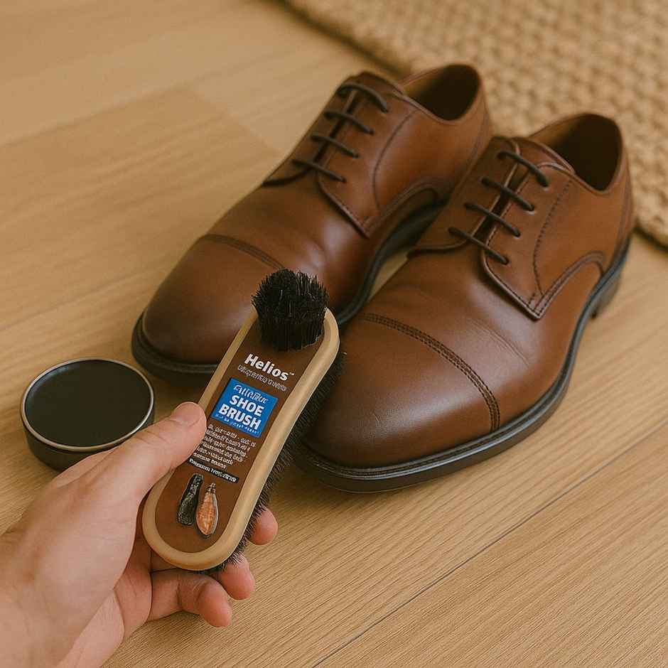 Helios Twin Shoe Brush | Beige & Black