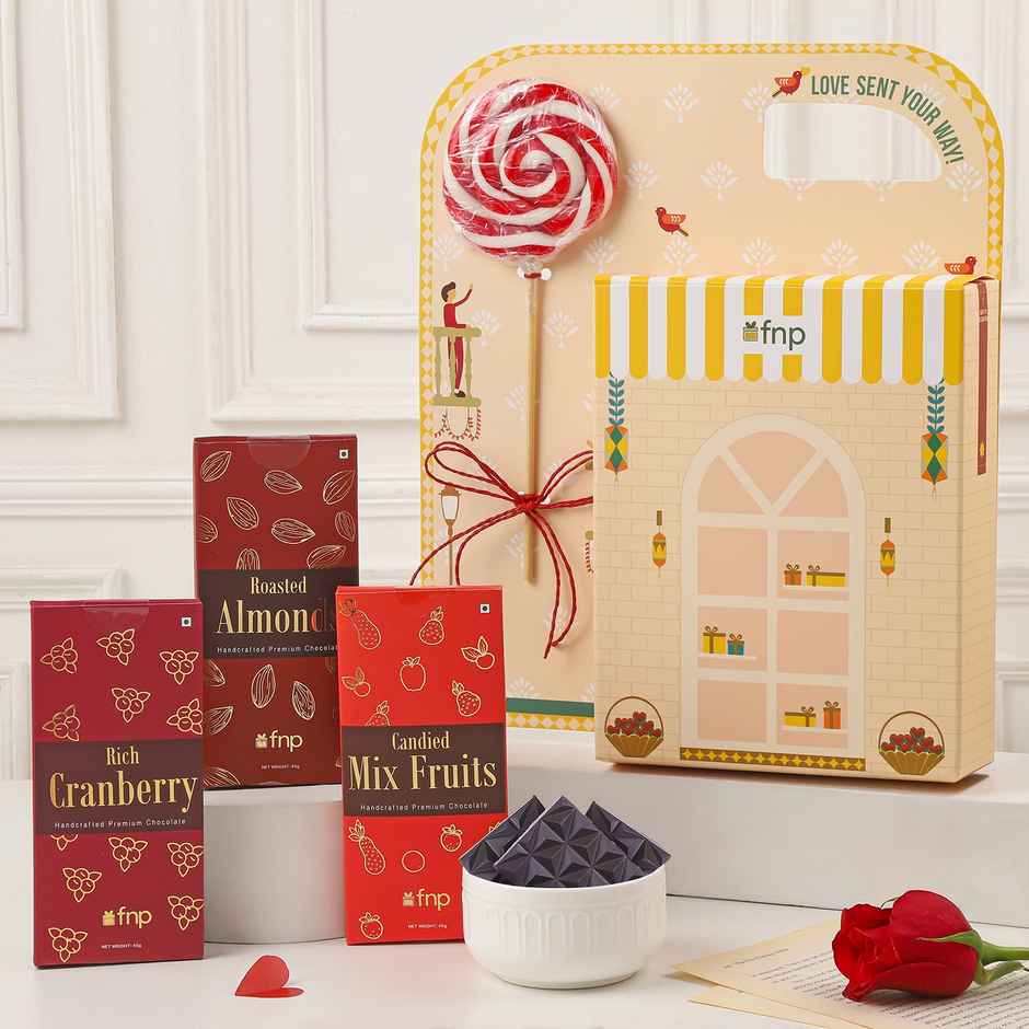 Sweet Treats & Love Delight Gift Hamper | FNP