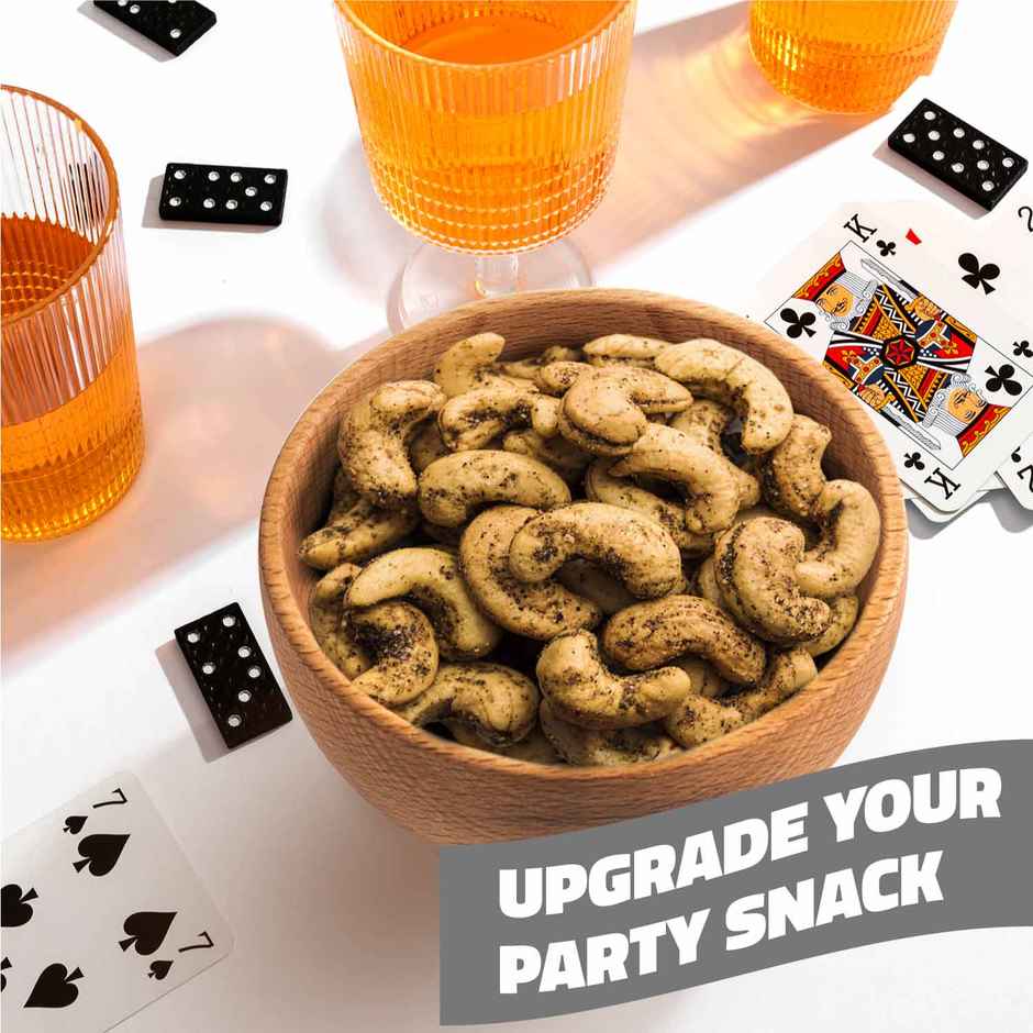 Farmley Black Pepper Roasted Cashews | Kaju Rich in Protein Crunchy & Delicious