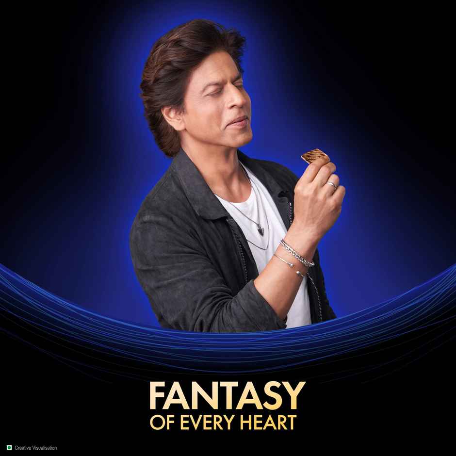 Sunfeast Dark Fantasy Choco Chip, Biscuit Made With Deliciously Rich Chocolate