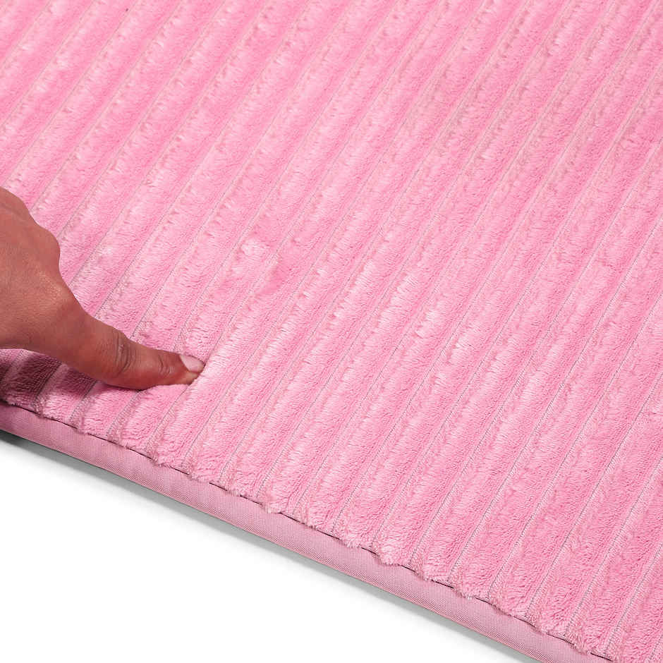 Status Ribbed Anti- Skid Foam Bath Mat | 40 x 60 cm - Pink