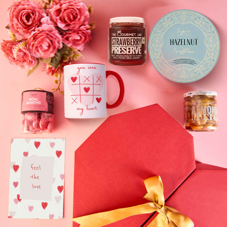 The Gift Studio Rosey Premium Festive Gift Box