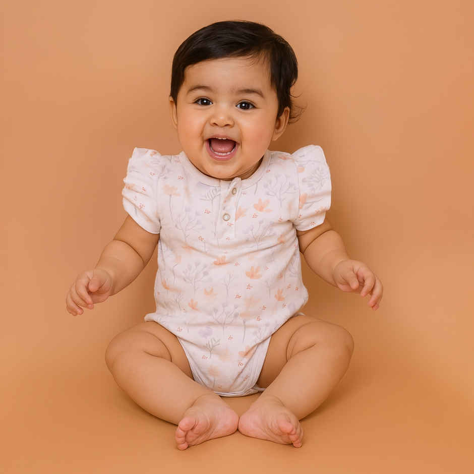 Moms Home Organic Cotton New Born Baby Girl Gift Set | 6 Items | Blossom