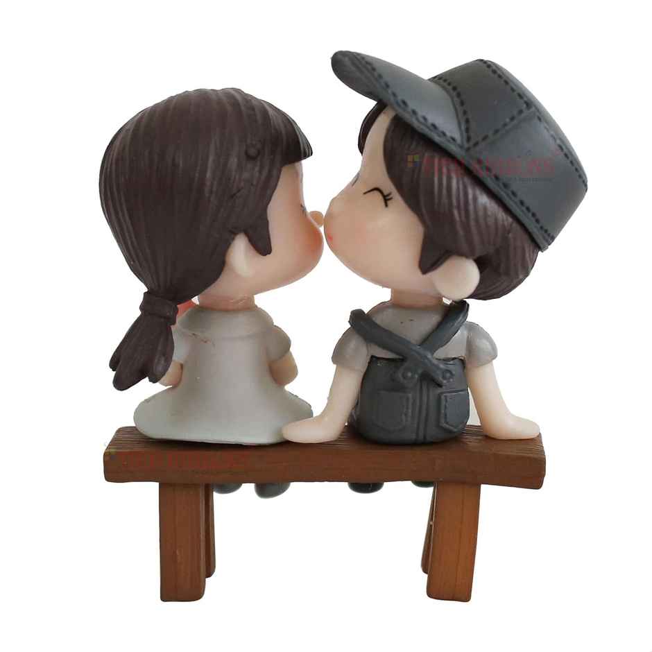 Tied Ribbons Romantic Couple Miniature Showpiece