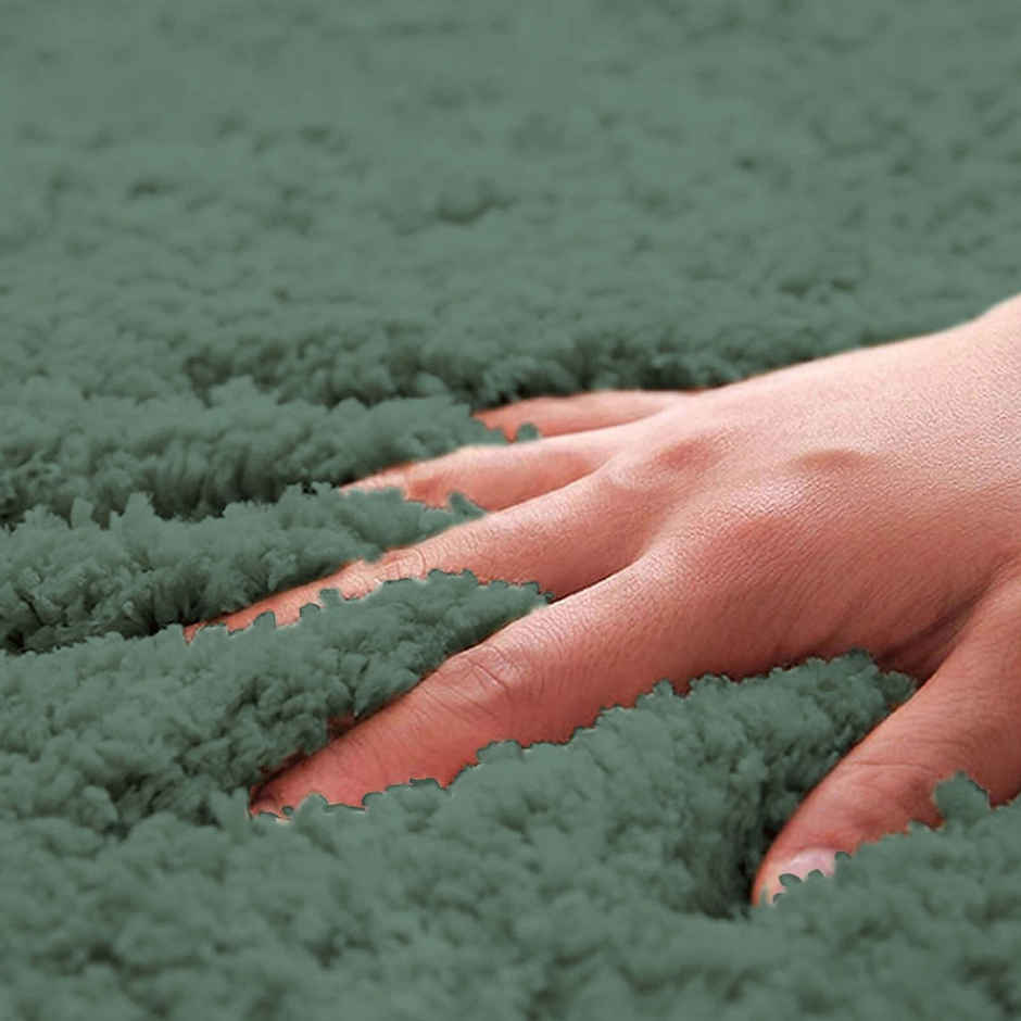 Casacraft by Pepperfry Microfibre Anti- Skid Door Mat | 43 x 31 cm | Green Solid