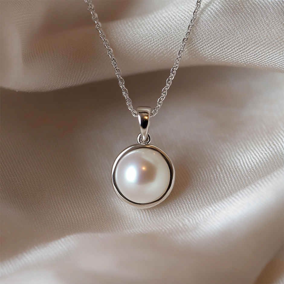 Astrotalk 7.25 Ratti Pearl with Pendant