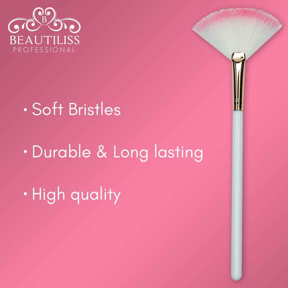 Beautiliss Fan Brush for Highlighter Blush and Finishing Powder