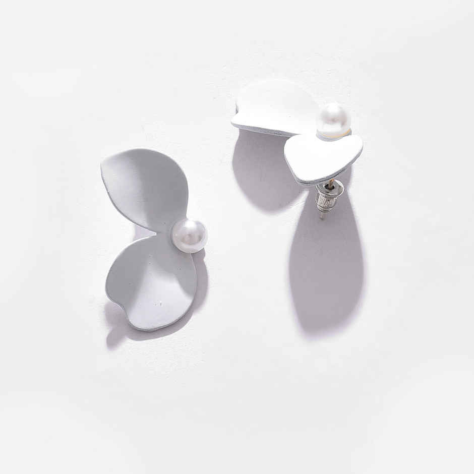Sohi White Contemporary Studs Earrings