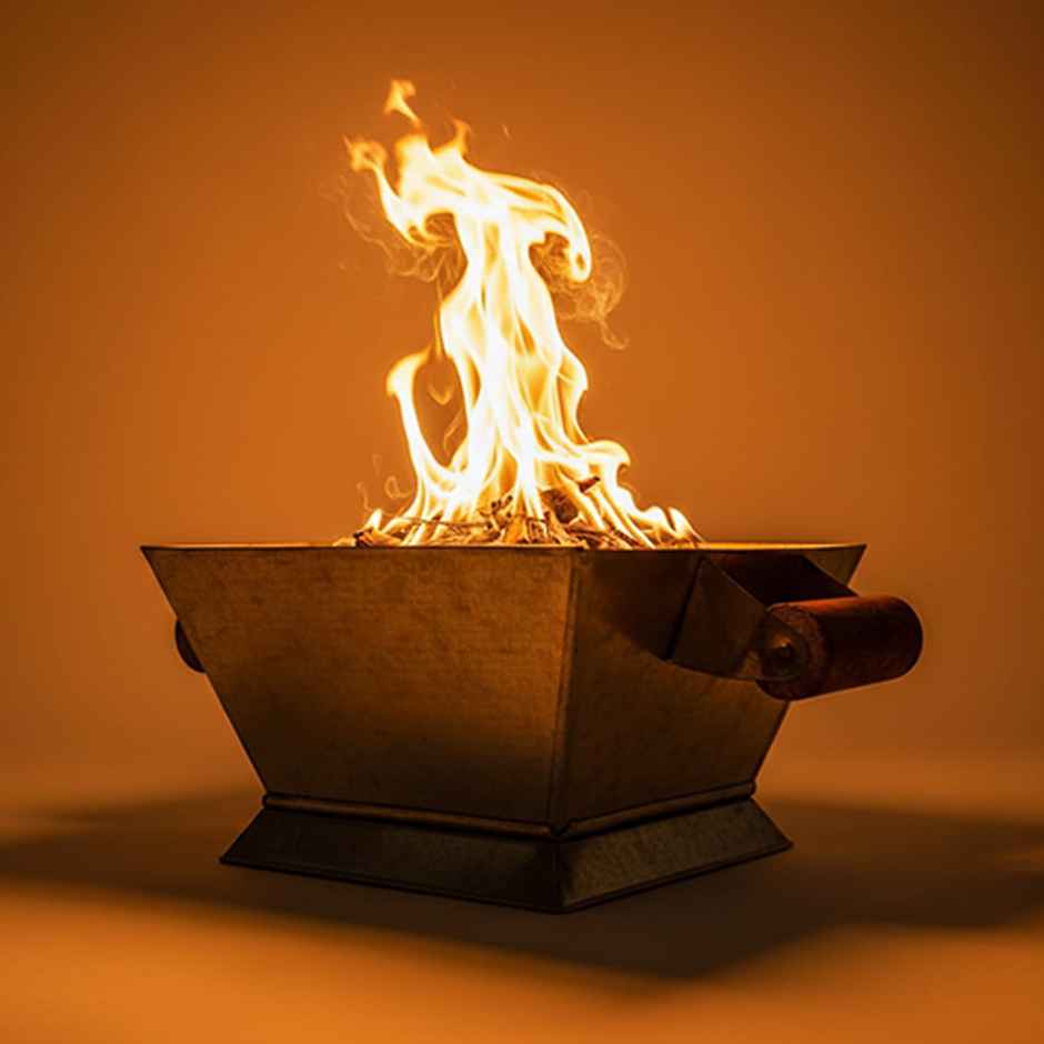 Iron Hawan Kund | Mangal Bhawan