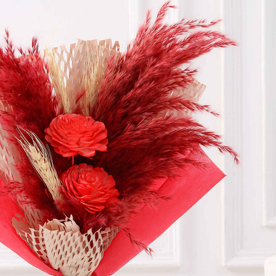 FNP Scarlet Dried Floral Bouquet
