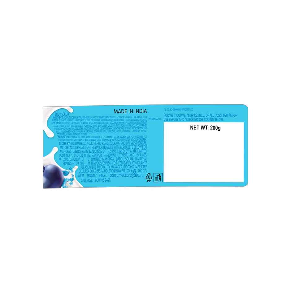 Fiama Strawberry Skin Polishing Body Scrub, with Papain Enzyme For Polished Glow