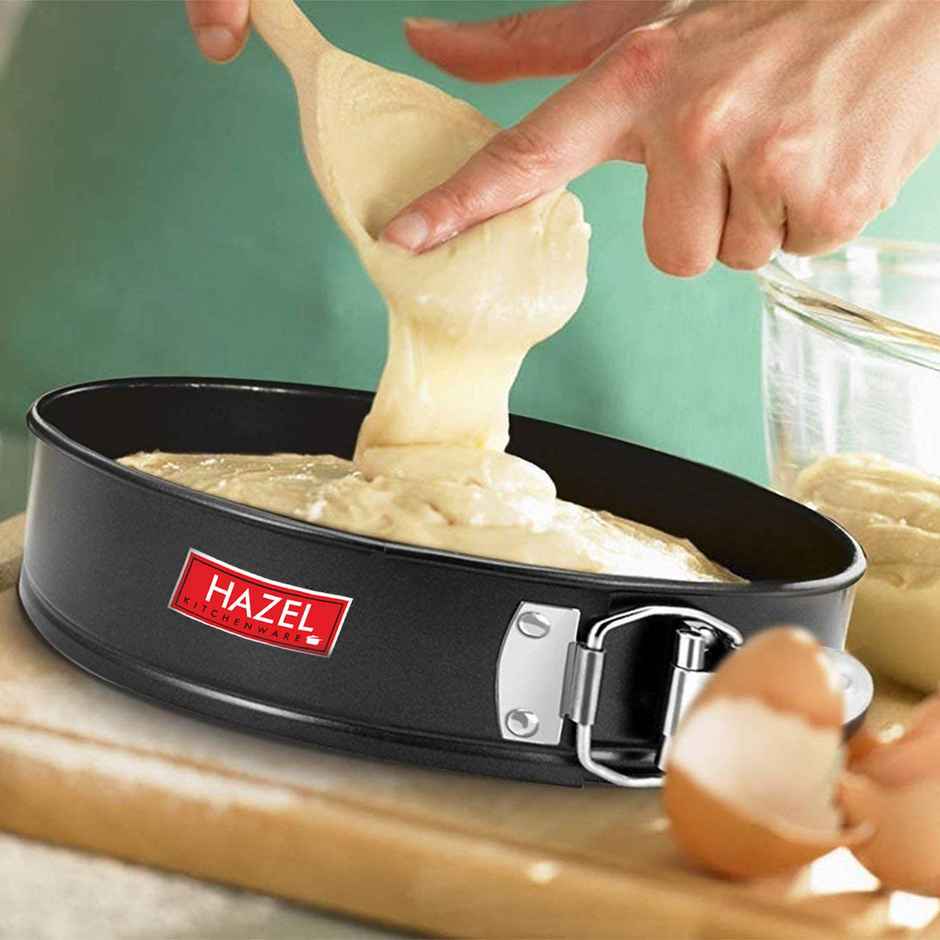 Hazel 22 Cm Round Aluminium Cake Mould, Non-Stick, Microwave Safe, Removable Base