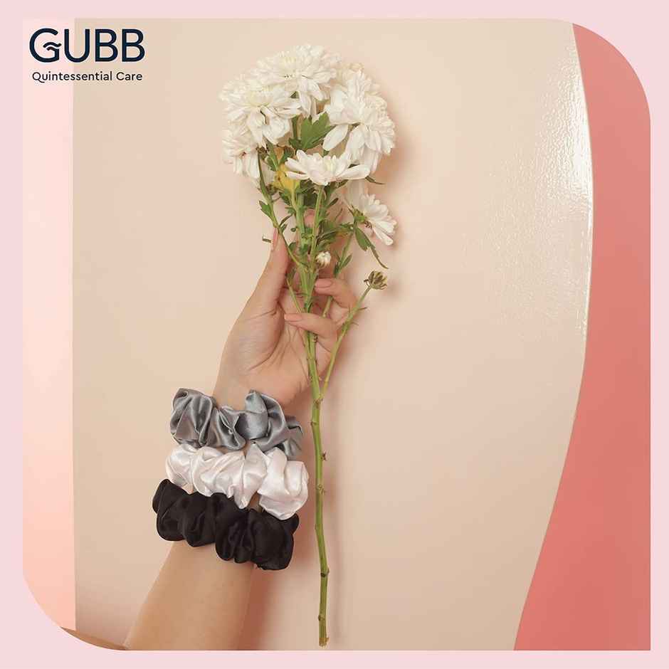 GUBB Satin Scrunchie | Golden Beige
