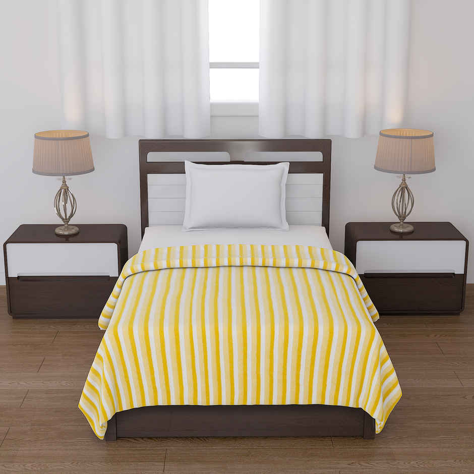 STATUS Polar Fleece | Yellow - 125 cm x 210 cm