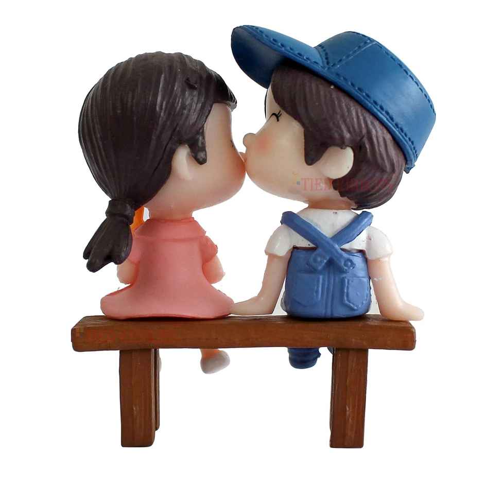 Tied Ribbons Romantic Couple Miniature Showpiece