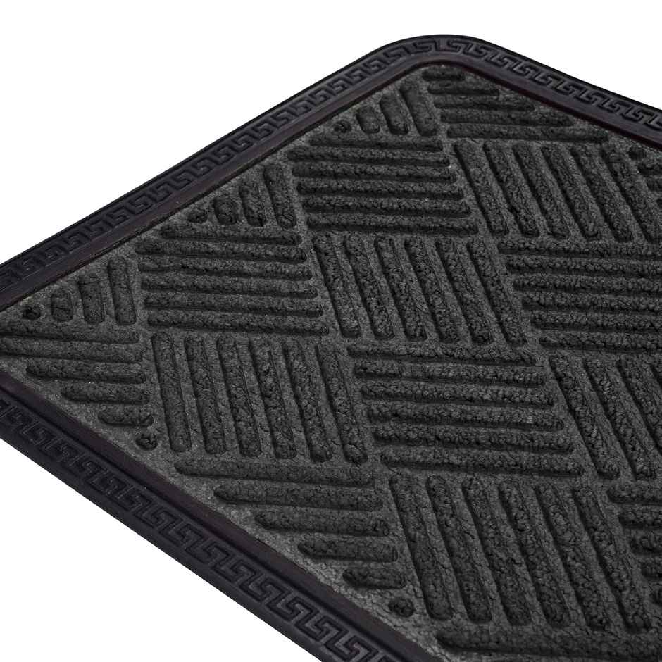 Status Rubber Border Door Mat | 38 x 58 cm | Black