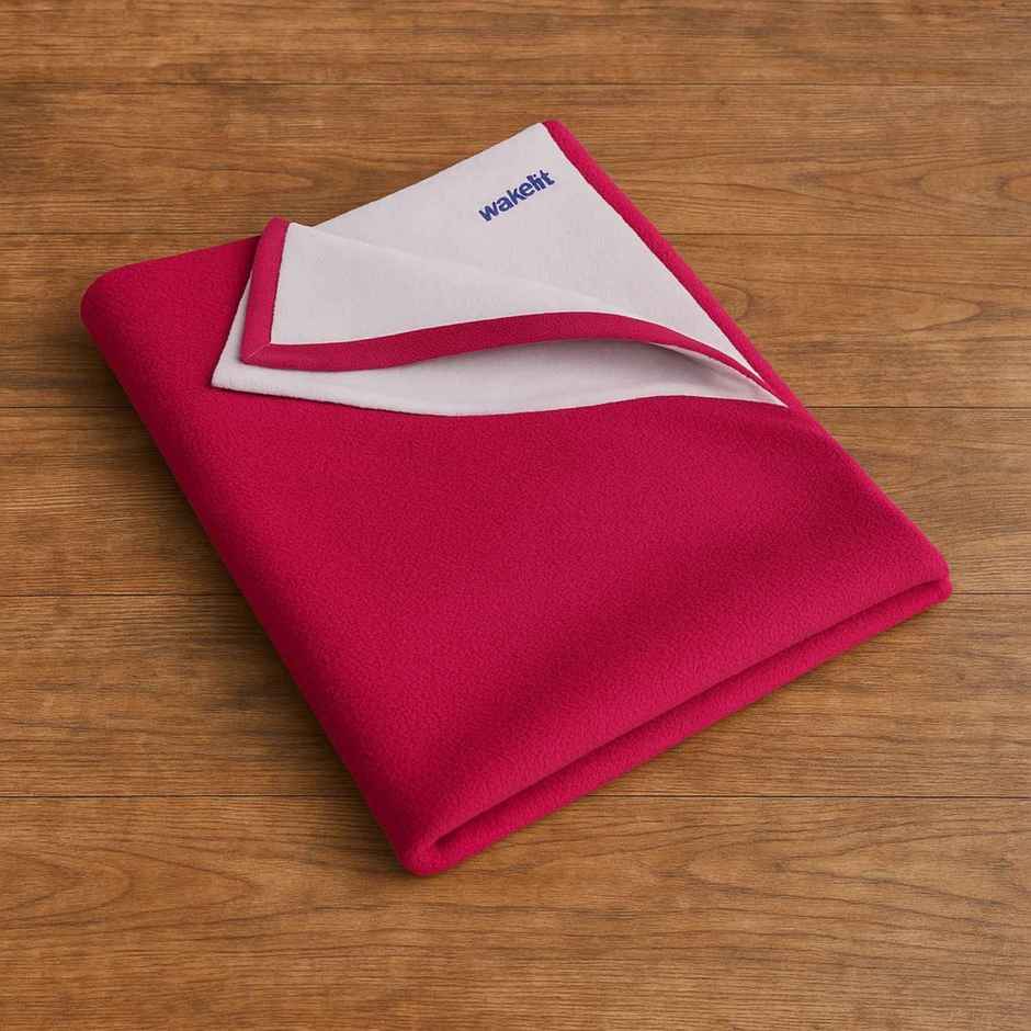 Wakefit Daffy Waterproof Dry Sheets (140 cm x100 cm)