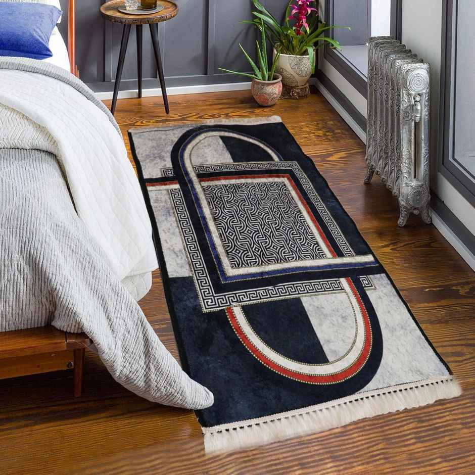 Status New Digital Runner | 56 x 140 cm | Design May Vary