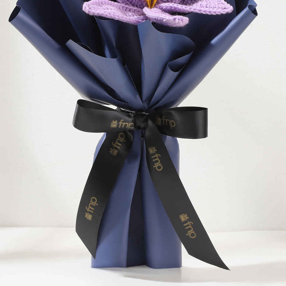 Woven Crochet Flower Elegance Bouquet | FNP