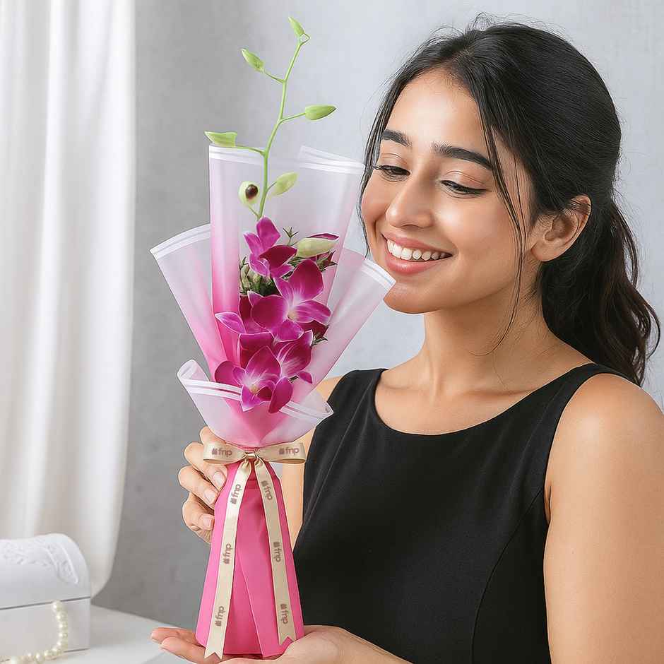 FNP Single Purple Orchid Bouquet | Gifting