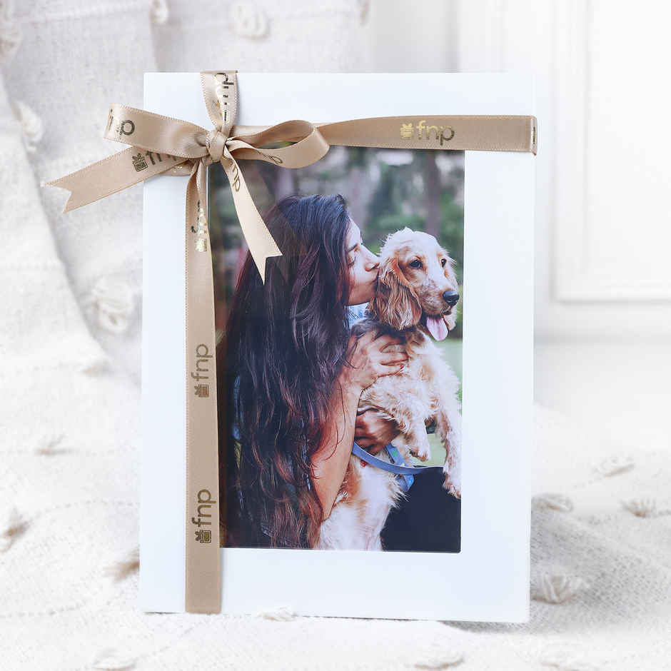 FNP Dog Lover Sister Rakhi Return Gift